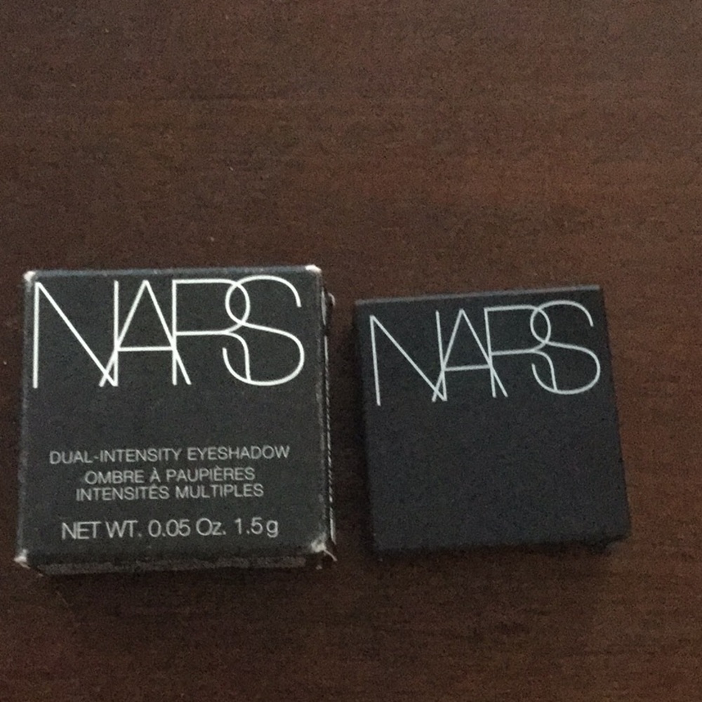 NARS a Dual Intensity Eyeshadow in Andomeda